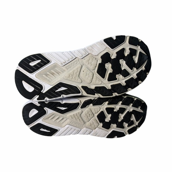 Hoka One One Arahi 6 Men\'s Black/White Mesh Athletic Sneakers  Sz 10.5